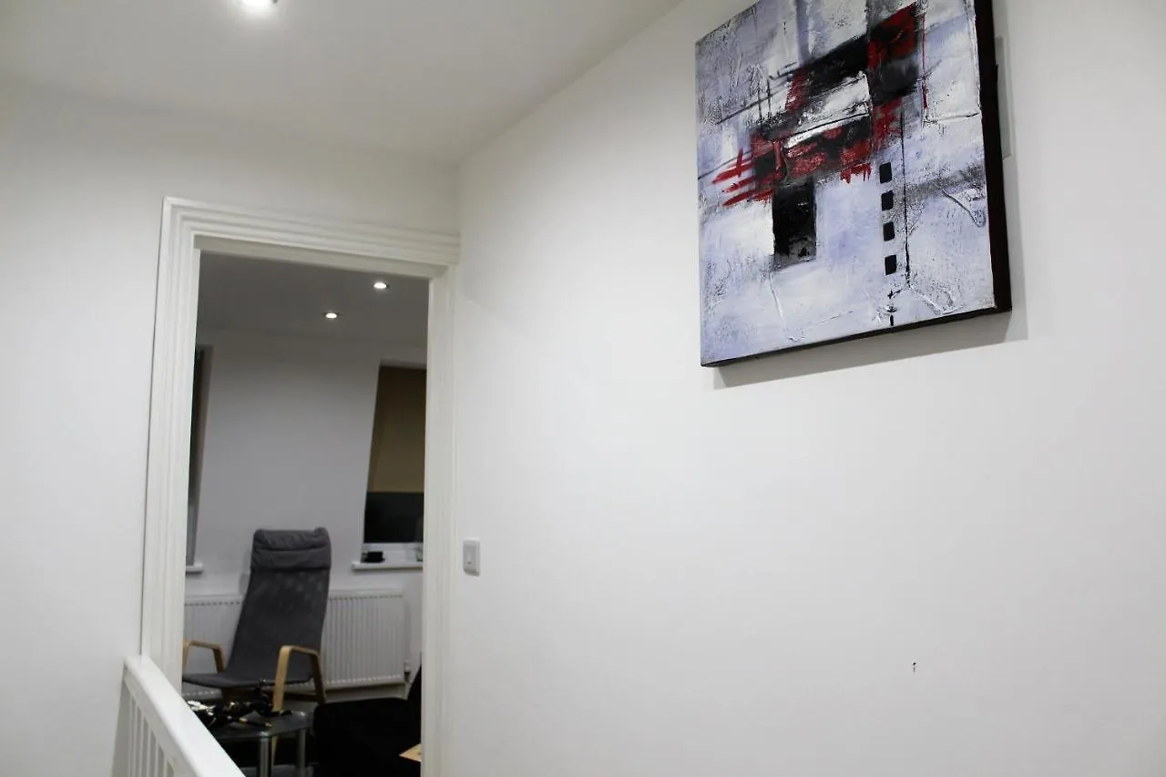Modern 2 Bedroom Apartment In The Heart Of Greenwich London United Kingdom