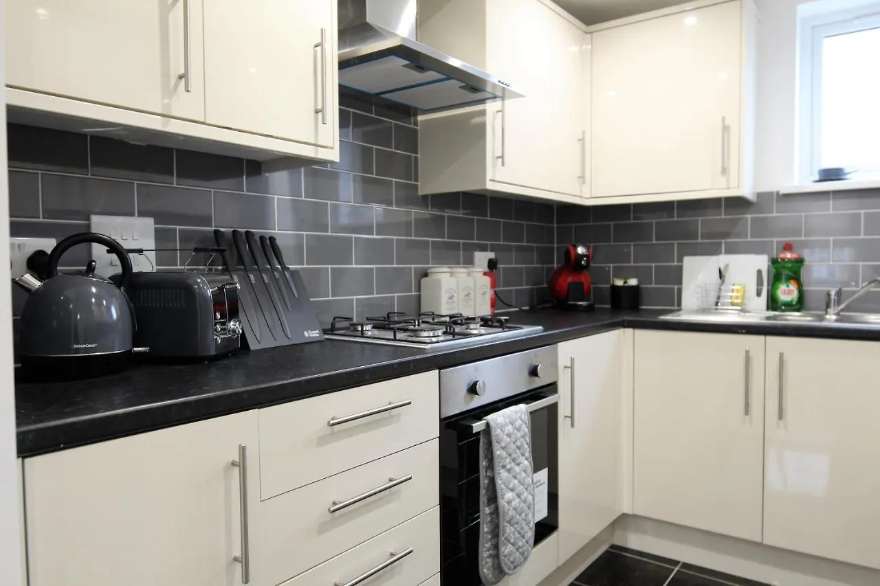 Modern 2 Bedroom Apartment In The Heart Of Greenwich London